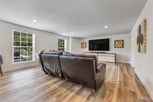 1109 Windridge Estates Lane, Chesterfield, MO 63005