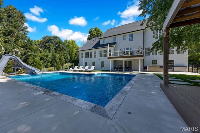 1109 Windridge Estates Lane, Chesterfield, MO 63005
