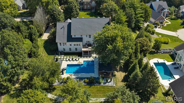 1109 Windridge Estates Lane, Chesterfield, MO 63005