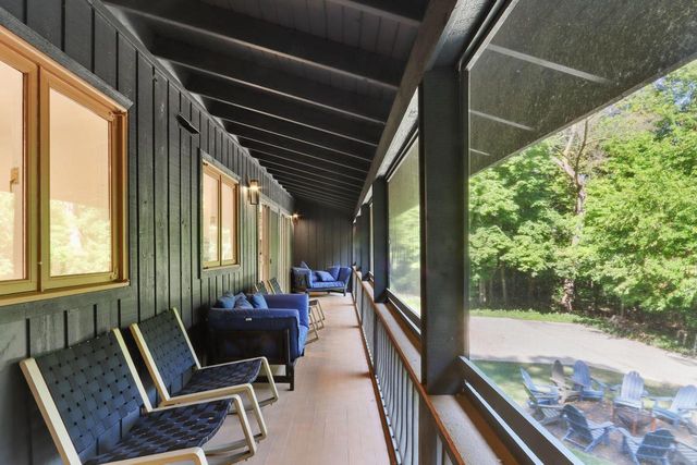 W3552 Wildwood DRIVE, Lake Geneva, WI 53147