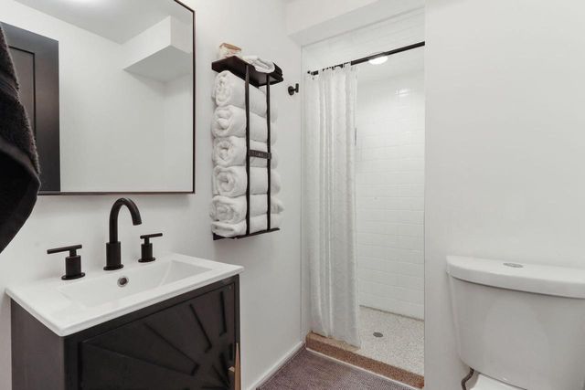 W3552 Wildwood DRIVE, Lake Geneva, WI 53147