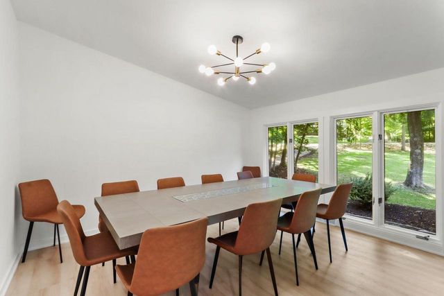 W3552 Wildwood DRIVE, Lake Geneva, WI 53147