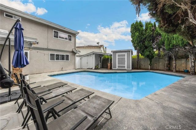 325 Delphia Avenue, Brea, CA 92821