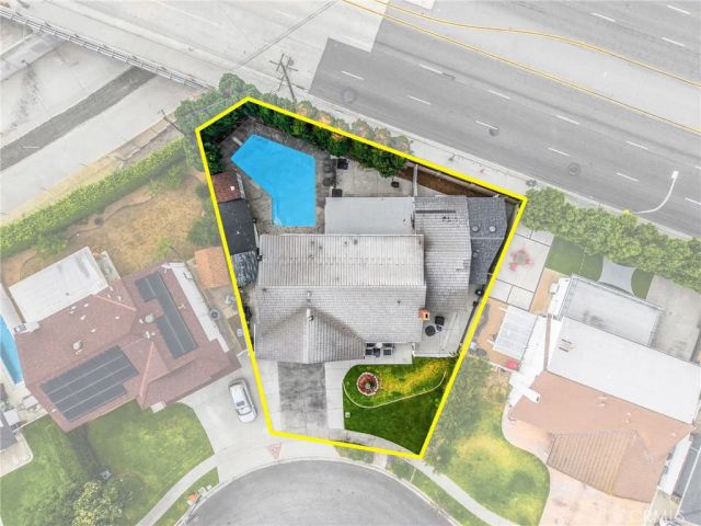 325 Delphia Avenue, Brea, CA 92821