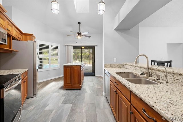 15161 Woodbury Road, Brooksville, FL 34604