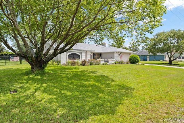 15161 Woodbury Road, Brooksville, FL 34604