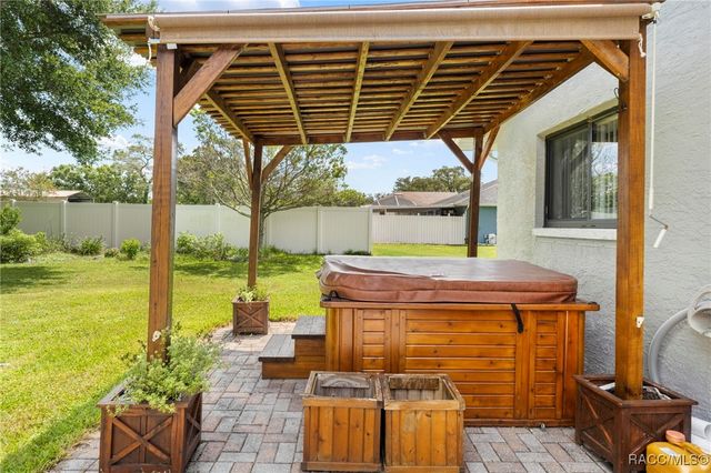 15161 Woodbury Road, Brooksville, FL 34604