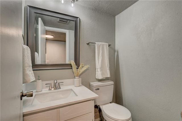 6000 N Pennsylvania Avenue 46, Oklahoma City, OK 73112