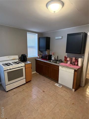 3853 Potomac Street, St Louis, MO 63116