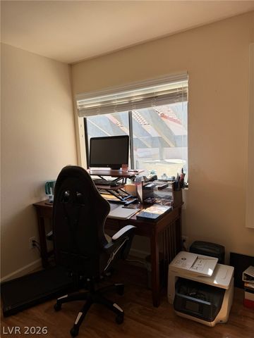 2708 Baycliff Court 4, Las Vegas, NV 89117