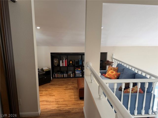 2708 Baycliff Court 4, Las Vegas, NV 89117