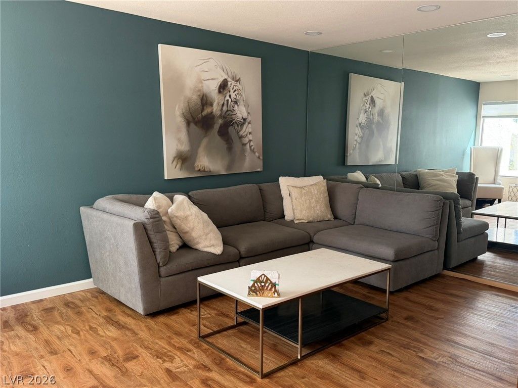 2708 Baycliff Court 4, Las Vegas, NV 89117