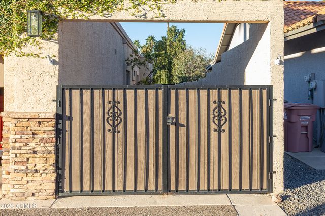 12788 N 78TH Street, Scottsdale, AZ 85260