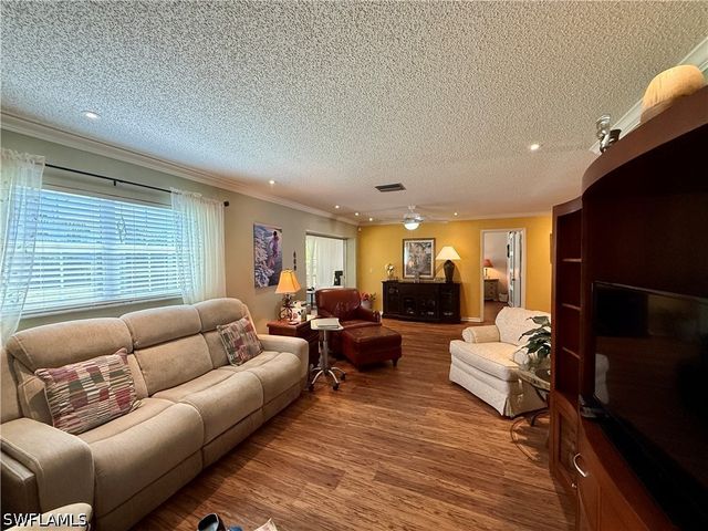 7079 Cedarhurst DR, Fort Myers, FL 33919