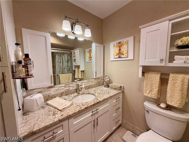 7079 Cedarhurst DR, Fort Myers, FL 33919