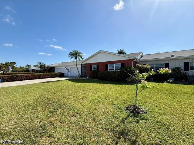 7079 Cedarhurst DR, Fort Myers, FL 33919