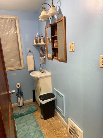 4921 Ash Avenue, Hammond, IN 46327