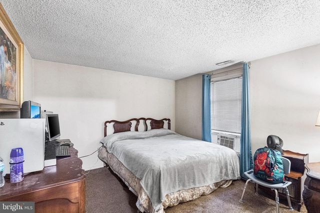 136 DENNIS AVE, Browns Mills, NJ 08015