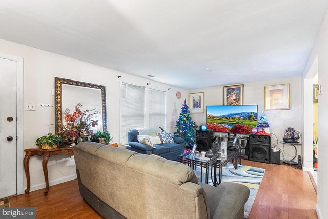 136 DENNIS AVE, Browns Mills, NJ 08015