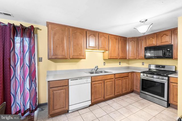 136 DENNIS AVE, Browns Mills, NJ 08015