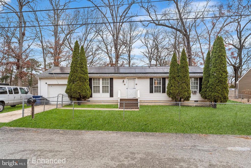 136 DENNIS AVE, Browns Mills, NJ 08015