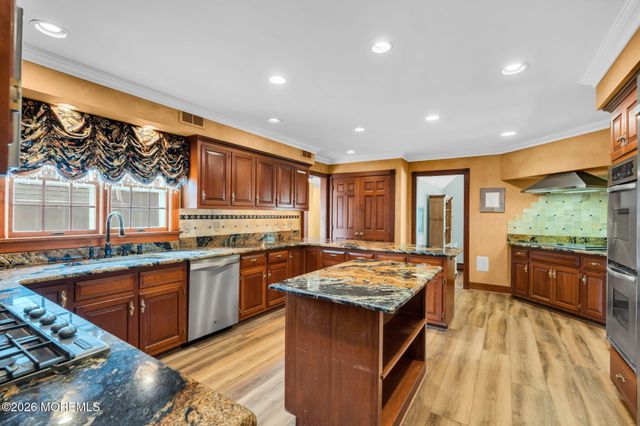 1627 Glendola Road, Wall, NJ 07719