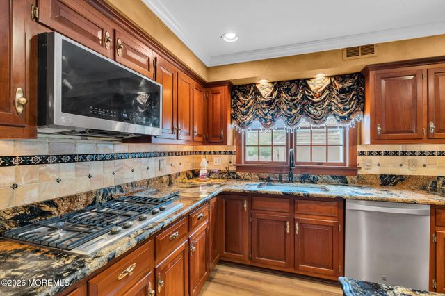 1627 Glendola Road, Wall, NJ 07719