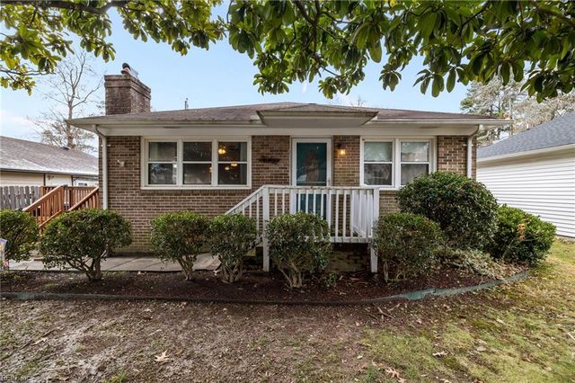 3553 Dana LN, Virginia Beach, VA 23452