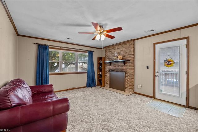 3553 Dana LN, Virginia Beach, VA 23452