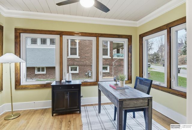 5165 Jackson Street, Omaha, NE 68106