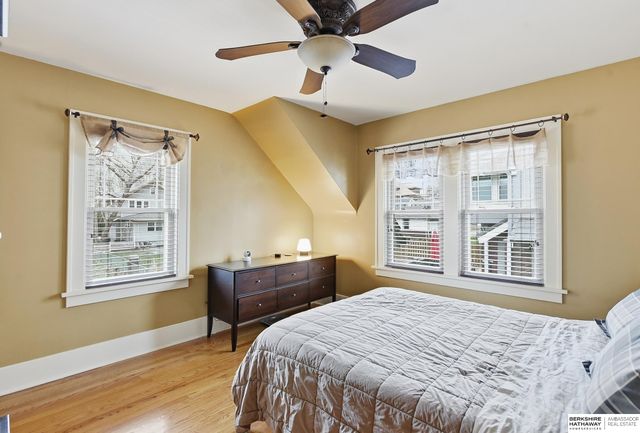 5165 Jackson Street, Omaha, NE 68106