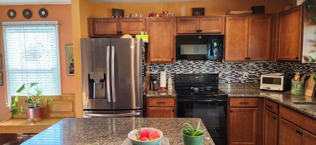 586 Ridgeville Crossing Drive, Inman, SC 29349