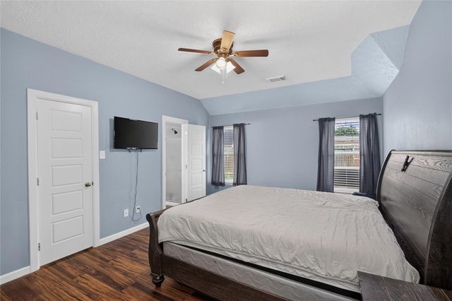 1414 Merryglen Court, Spring, TX 77373