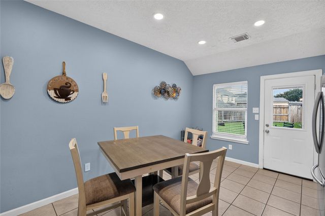 1414 Merryglen Court, Spring, TX 77373
