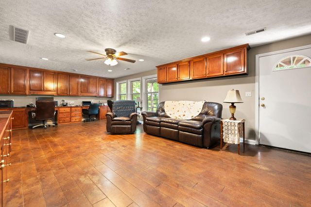 234 Horizon Hill Drive, Somerset, KY 42503