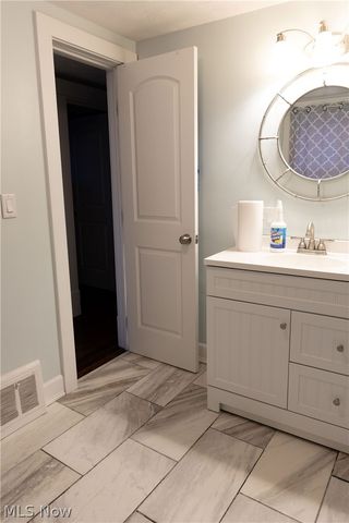 543 6th Street, Fairport Harbor, OH 44077