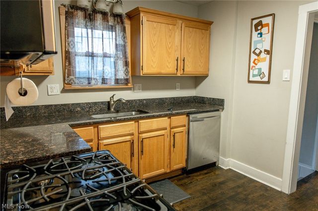 543 6th Street, Fairport Harbor, OH 44077