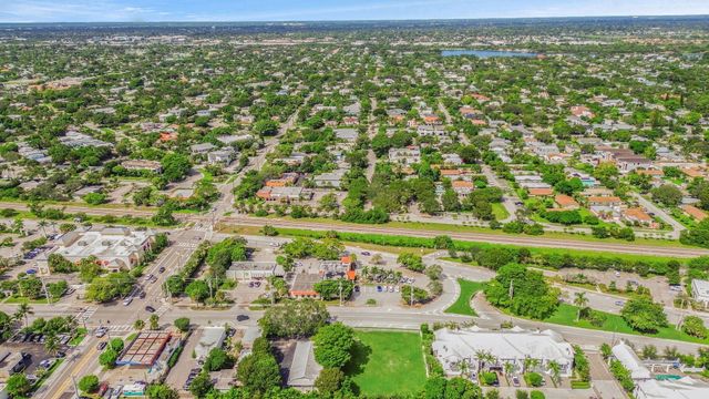 905 NE 6TH Avenue, Delray Beach, FL 33483