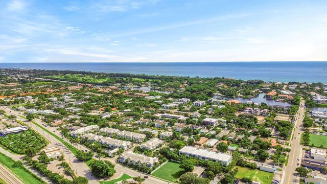 905 NE 6TH Avenue, Delray Beach, FL 33483