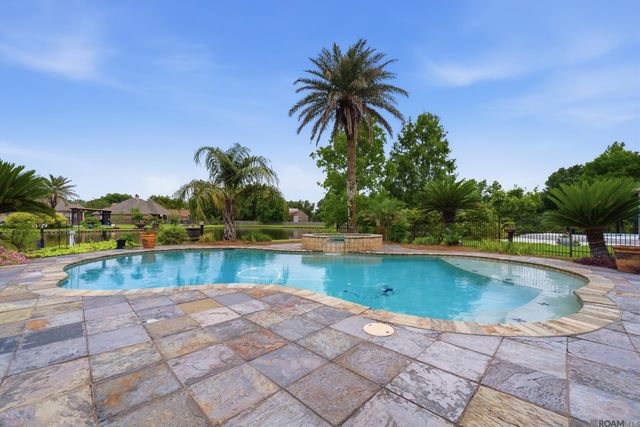 43091 Lighthouse Ln, Prairieville, LA 70769