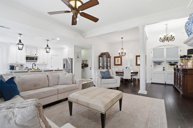 43091 Lighthouse Ln, Prairieville, LA 70769