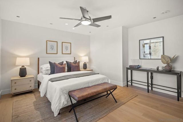 700 W Harbor 2101, San Diego, CA 92101