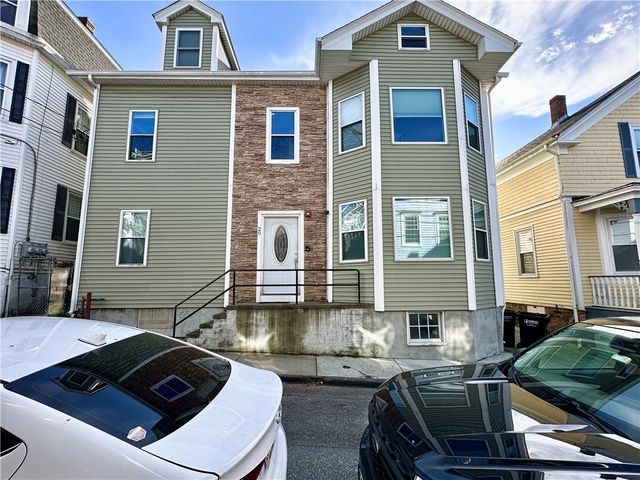 29 ann Street 3, Newport, RI 02840