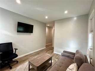 29 ann Street 3, Newport, RI 02840