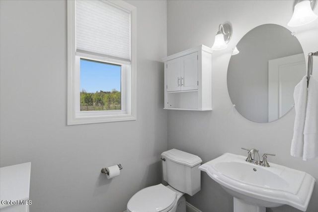 21 Tisdale Lane, Clifton Park, NY 12065