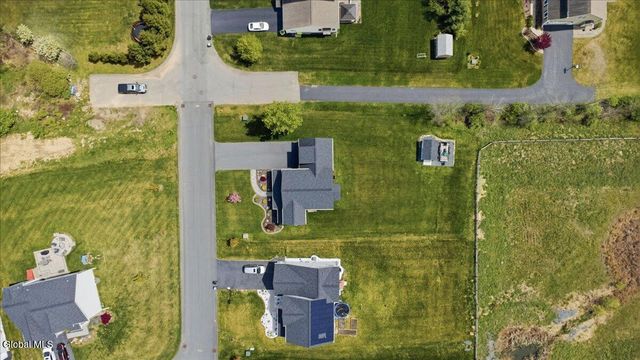 21 Tisdale Lane, Clifton Park, NY 12065