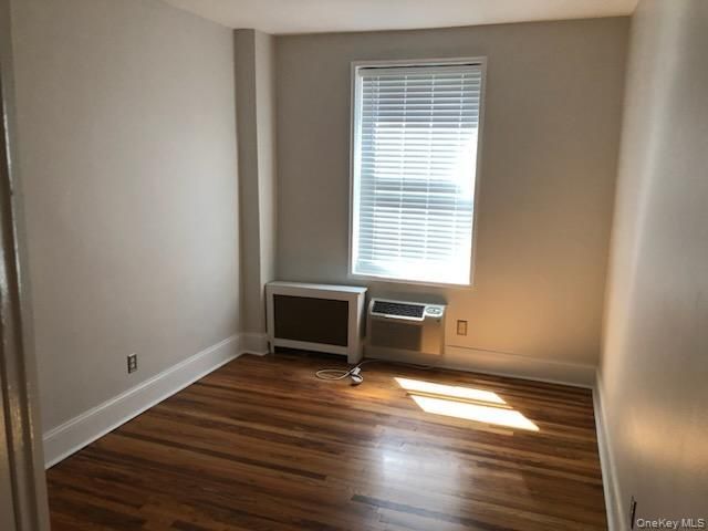 111 7th Street 107, Garden City, NY 11530