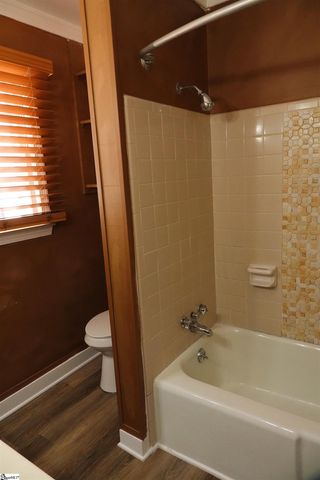 8 Aspenwood Drive, Simpsonville, SC 29680