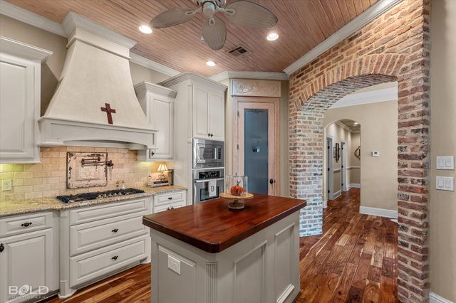 4704 Taldon Lane, Benton, LA 71006