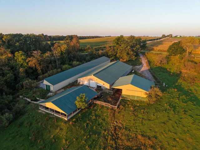 29000 Monarch Ave. Avenue, Kendall, WI 54638